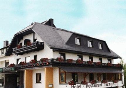 Hotel Restaurant Berghof Sohren Kültér fotó