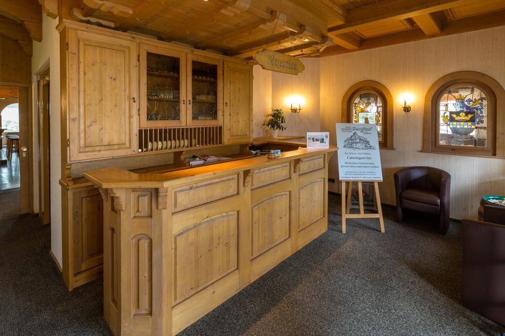 Hotel Restaurant Berghof Sohren Kültér fotó